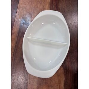 vtg PYREX divided casserole dish 1.5 quart white milk glass oval 1063 no lid